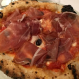 We Pizza Grill Nourriture