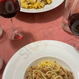 Le 5e25 Comida