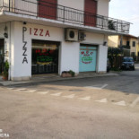Mec Pizza Extérieur