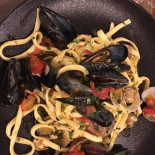 Radici Napoli In Tavola food
