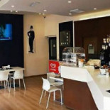 Live Cafe food