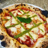 Tipicamente Pizzeria Nourriture