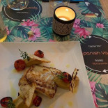 Spanish Yard Comida