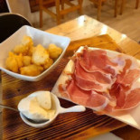 Paninoteca Grazie Rosa Senza Glutine E Lattosio food
