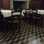 Due Corone À l'intérieur