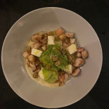Lowe Comida
