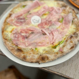 Lo Chef Adelfia Nourriture