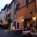 Aristocampo Nourriture