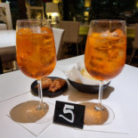 Là Di Moret Comida