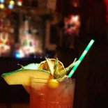 Victör Mixology Comida