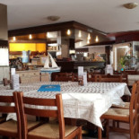 Pizzeria Trattoria Aviano Inn food