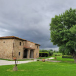 San Right Exterior
