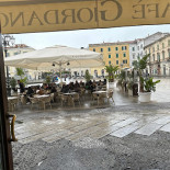 Chef's Caffè Outside