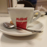 Caffè Nazionale Comida