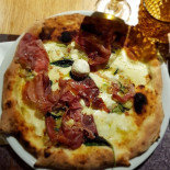 Antica Pizzeria Marigliano food