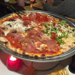 Trattoria Pub Sir Patrick food
