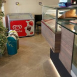 Pizzeria Seta outside