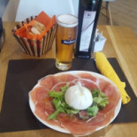 Born Cafe Comida