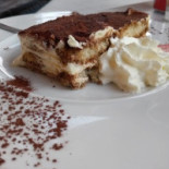 Usignolo food