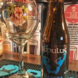 Beer House Irish Pub Arcade Nourriture