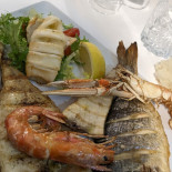 Des Artistes Comida
