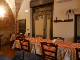 La Piccola Trattoria Pizzeria Del Corso inside