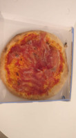 Pizza Pazza food