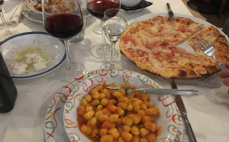 Pizzeria San Remo Nuova Gestione food