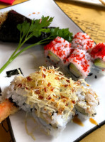 Xu Sushi food