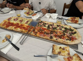 Pizzeria O Sole Mio food