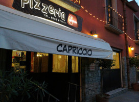 Pizzeria Capriccio outside