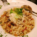 Pizzeria Pietro Tomasso food