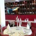 La Piazza Cibo