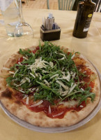 Pizzeria La Colomba food