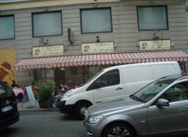 Pasticceria San Gregorio outside