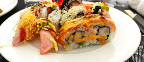 Kailin Sushi food