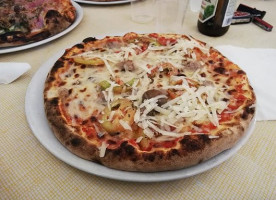 Pizzeria Il Melograno food