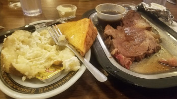 Centerville Steakhouse food