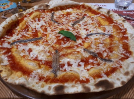 Fabbrica Pizza Legnano food