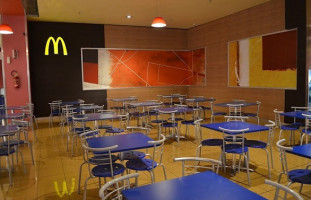 Mcdonald's Lamezia I 2 Mari food