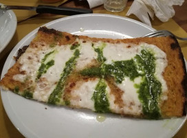 Zena Pizza food