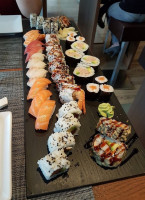 I-sushi food