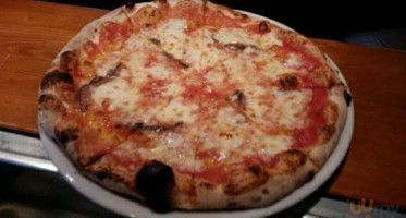 Borghi's Pizzeria Braceria food