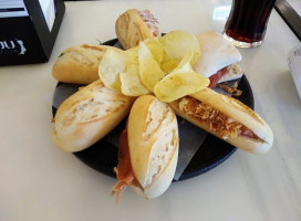 100 Montaditos, Globo food