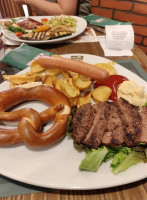 Wiener Haus Roma Est food