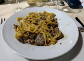 Antico Podere food