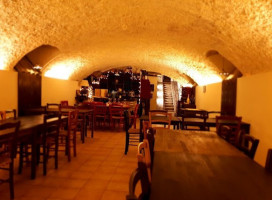 Cantina Del Barone inside