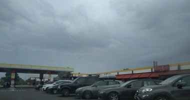 Autogrill outside