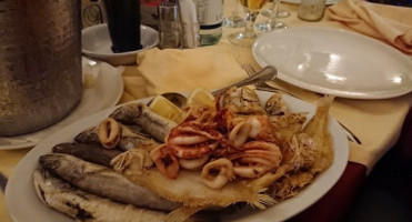 Antico Granaio food