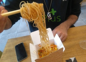 Noodles Sushi food